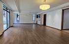 4 Bed Townhouse with En Suite at Lavington Green - 13