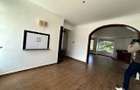 5 Bed Townhouse with En Suite in Lavington - 19