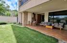 4 Bed Townhouse with En Suite in Lavington - 7