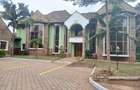 5 Bed Villa with En Suite in Runda - 3