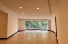 Serviced 4 Bed Apartment with En Suite in Parklands - 8