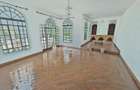 4 Bed House with En Suite in Nyari - 15