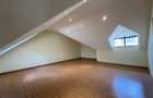 5 Bed Townhouse with En Suite in Lavington - 10