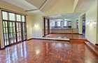 4 Bed Townhouse with En Suite at Rossylin Lone Tree - 11