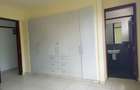 4 Bed Apartment with En Suite at Links Road - 3
