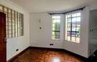 5 Bed Townhouse with En Suite in Lavington - 6