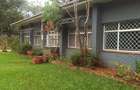 Commercial Property with Parking in Lavington - 1