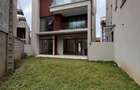 5 Bed Townhouse with En Suite at Lavington Green - 12
