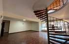 4 Bed Apartment with En Suite in Riverside - 5