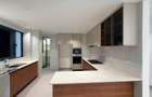4 Bed Apartment with En Suite in Riverside - 6