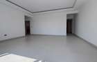 3 Bed Apartment with En Suite at Brookside - 4