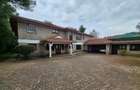 4 Bed House with En Suite in Runda - 1