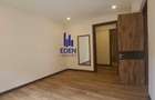 3 Bed Apartment with En Suite in Spring Valley - 12