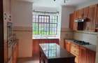 4 Bed Townhouse with En Suite in Spring Valley - 6