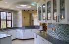 6 Bed House with En Suite at Membley Estate - 7