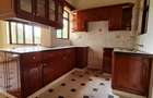 3 Bed Apartment with En Suite at Brookside - 10