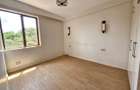 Serviced 2 Bed Apartment with En Suite in Riverside - 11