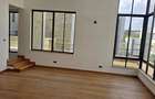 5 Bed Villa with En Suite at Apple Cross - 6