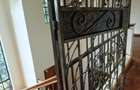 4 Bed Townhouse with En Suite at Runda - 11
