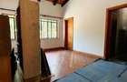 5 Bed Villa with En Suite in Lake View - 9