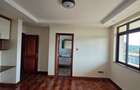 3 Bed Apartment with En Suite in Riverside - 11