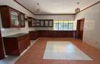 5 Bed House with En Suite in Runda - 8