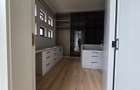 5 Bed House with En Suite in Lavington - 7