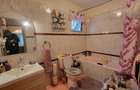 5 Bed House with En Suite in Lavington - 12