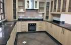 5 Bed Townhouse with En Suite in Lavington - 11