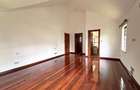 4 Bed Villa with En Suite in Spring Valley - 6