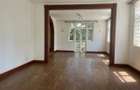 5 Bed Townhouse with En Suite in Rosslyn - 9