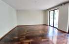 5 Bed Townhouse with En Suite at Lavington Green - 8