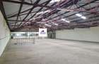 22,000 ft² Warehouse with Fibre Internet in Industrial Area - 2