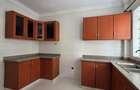 3 Bed Apartment with En Suite in Lavington - 5