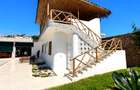 3 Bed Villa with En Suite at Ocean Breeze - 11