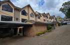 5 Bed Townhouse with En Suite at Lavington Green - 7