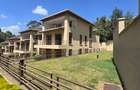 5 Bed Townhouse with En Suite at Lavington Off Convent Drive - 2