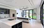 6 Bed Villa with En Suite at Lavington - 5