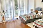 4 Bed Apartment with En Suite in Spring Valley - 4