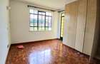 5 Bed Townhouse with En Suite at Lavington Green - 18