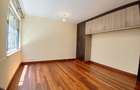 5 Bed Townhouse with En Suite at Lavington Green - 13