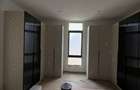 5 Bed Townhouse with En Suite in Lavington - 17