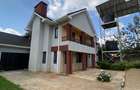 5 Bed Townhouse with En Suite in Garden Estate - 1