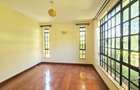 4 Bed House with En Suite at Miotoni - 18