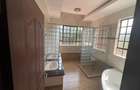 4 Bed Townhouse with En Suite in Rosslyn - 19