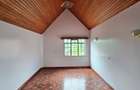 5 Bed Townhouse with En Suite in Lavington - 22
