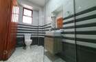 4 Bed Apartment with En Suite in Parklands - 12