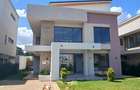 4 Bed Townhouse with Swimming Pool in Runda - 13