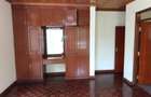 5 Bed House with En Suite in Runda - 7