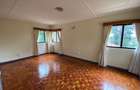 5 Bed House with En Suite in Runda - 8